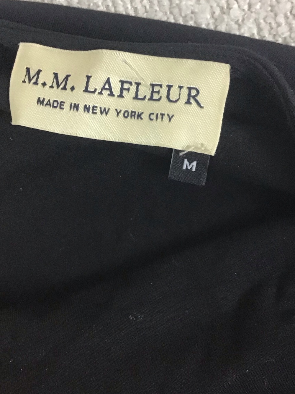 MM. LaFleur | Winfrey Black Top Black Size Medium - Picture 7 of 8
